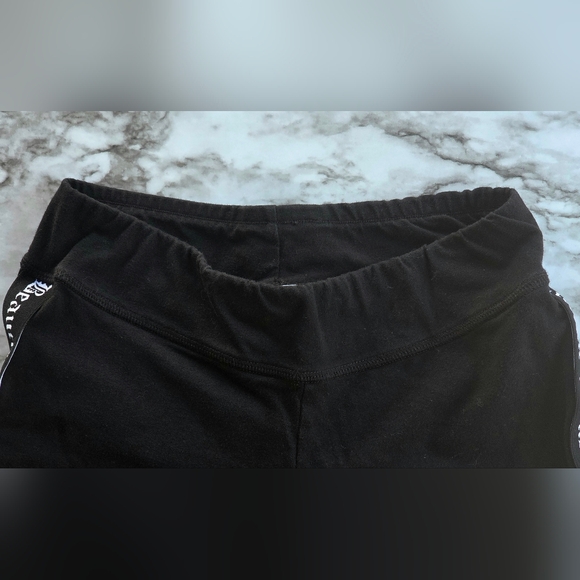 Beautiful Disaster Black Leggings - Picture 3 of 5